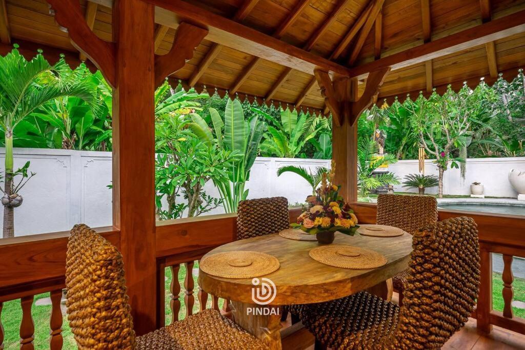 Villa Rumah Joglo Candidasa