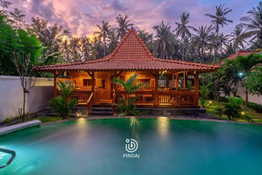 Rumah Joglo Candidasa